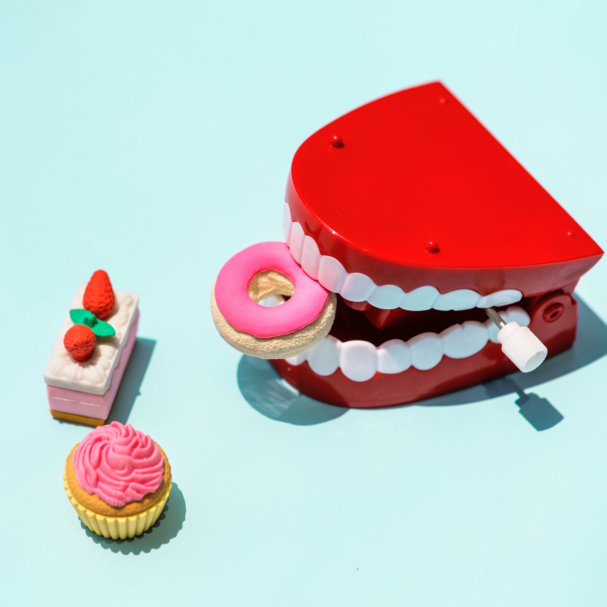 10 Foods and Drinks to Protect your Teeth and Gums